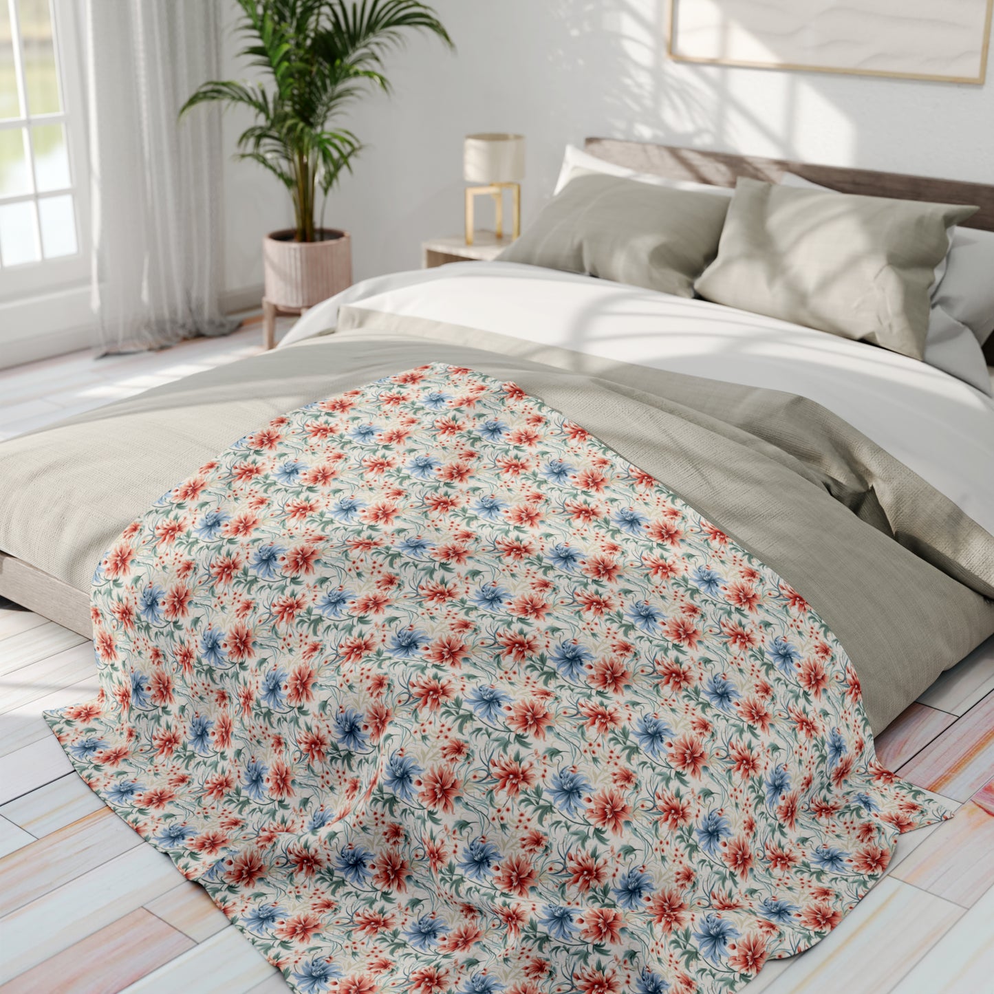 Refreshening Floral Pattern Design Arctic Fleece Blanket