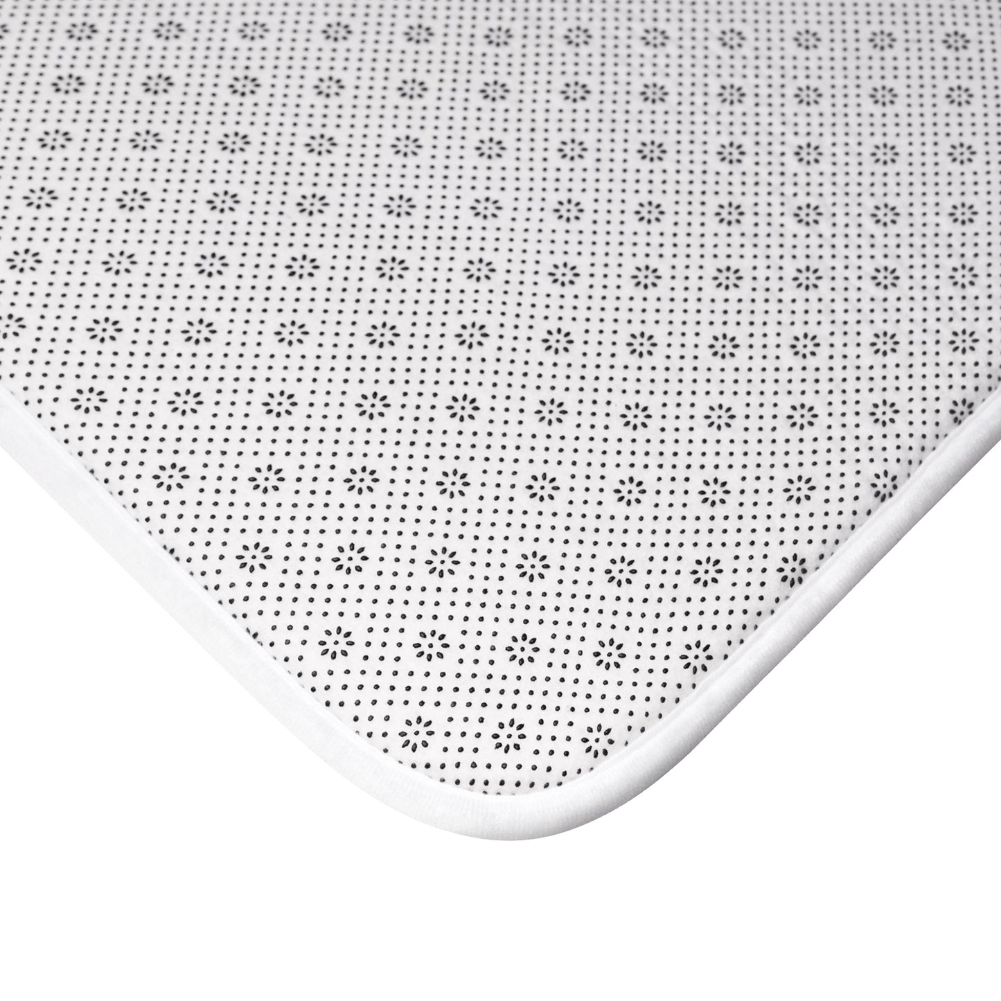 Minimalistic Japanese Wave Style Pattern Bath Mat